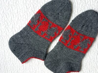 Продам вязаные подследники «Ход конём» в технике "жаккард без протяжек"